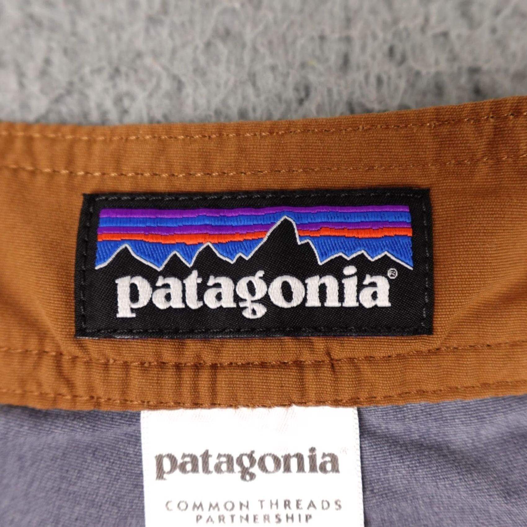 Patagonia Patagonia Boardshorts Mens 31 Brown Blue Striped Wavefarer Fitz Swim Trunks Size US 28 / EU 44 - 2 Thumbnail