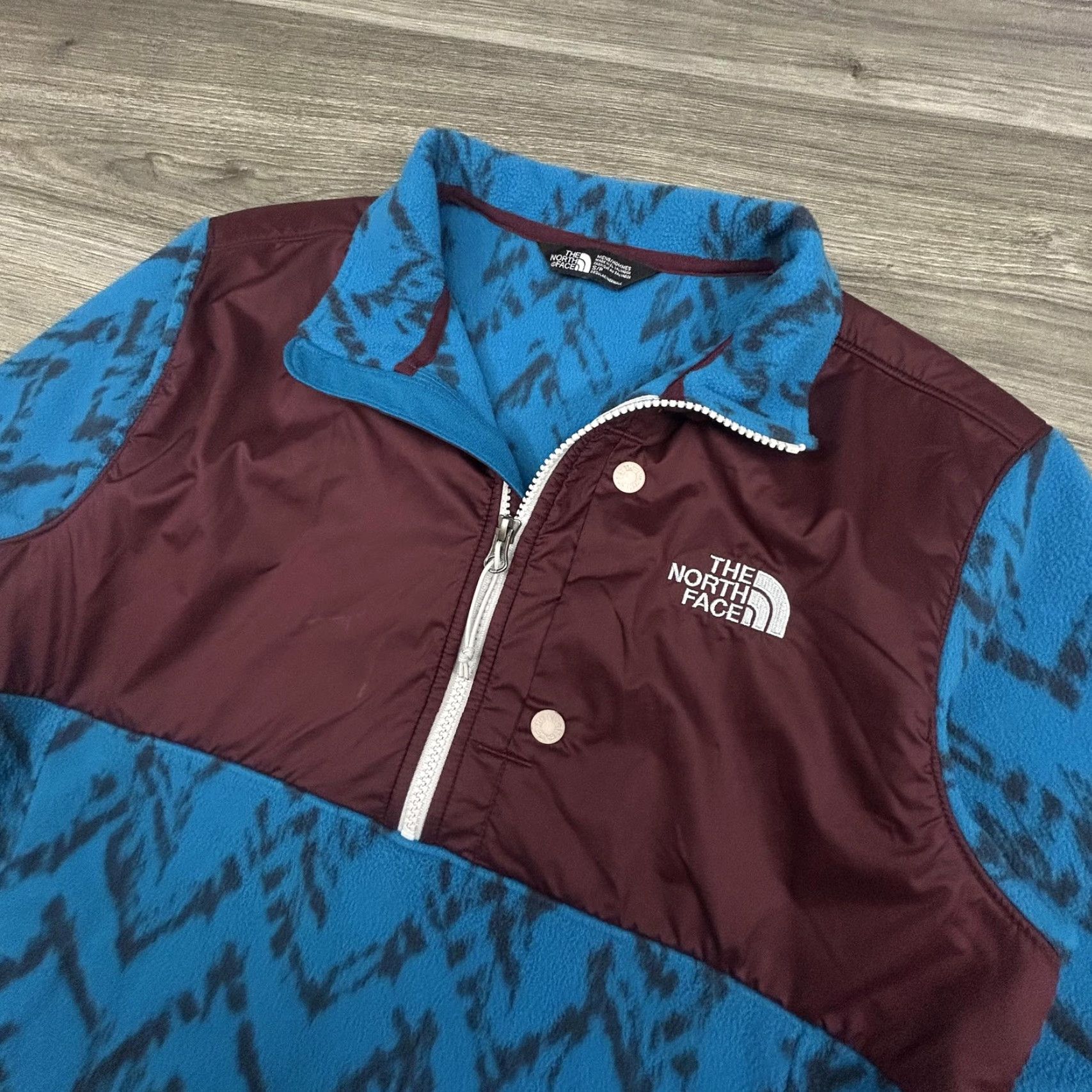 The North Face The North Face Jacket Mens Small Blue Burgundy 1/4 Zip Fleece Aztec Geometric Size US S / EU 44-46 / 1 - 3 Thumbnail