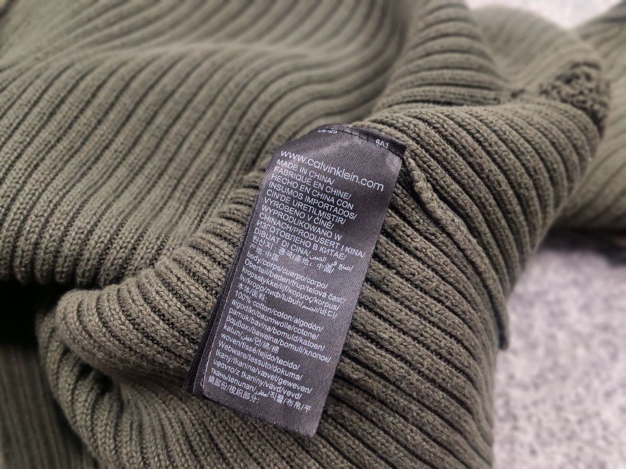 Calvin Klein 205W39NYC Calvin Klein Raf Simons Distressed Military Ribbed Sweater Size US L / EU 52-54 / 3 - 16 Thumbnail