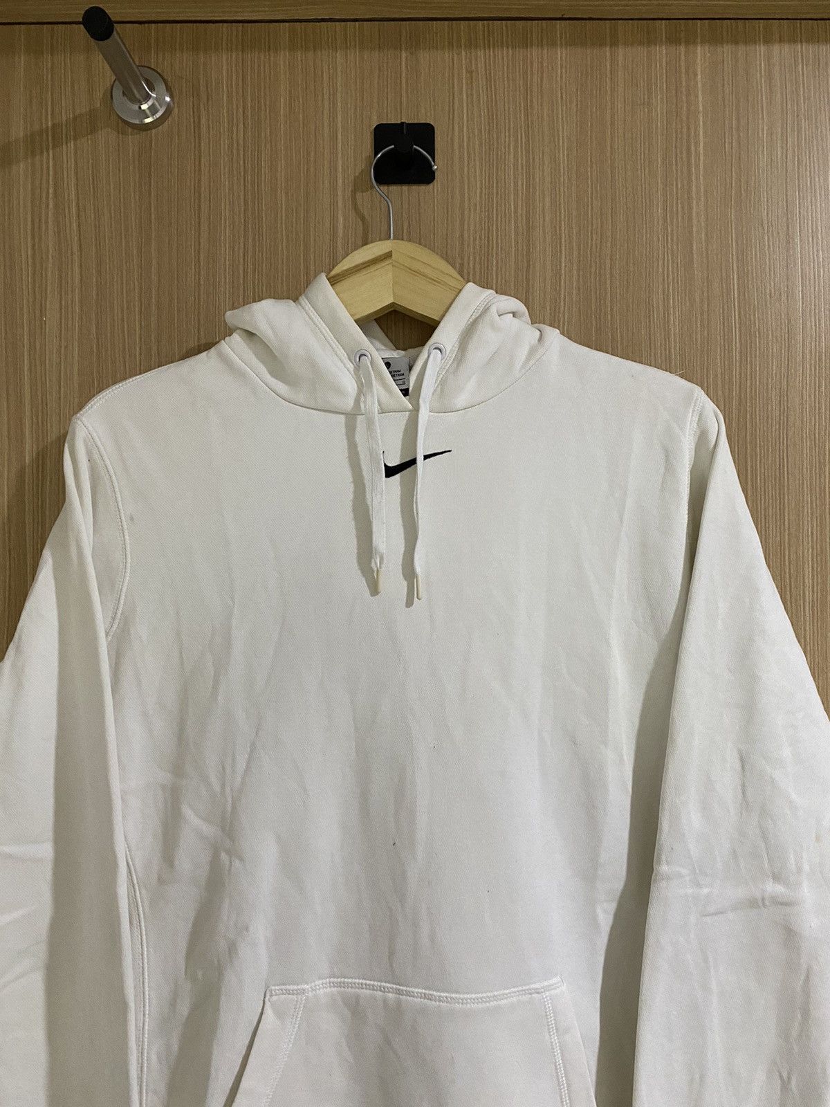 Nike × Vintage nike center white hoodie eminem used Size US L / EU 52-54 / 3 - 3 Thumbnail