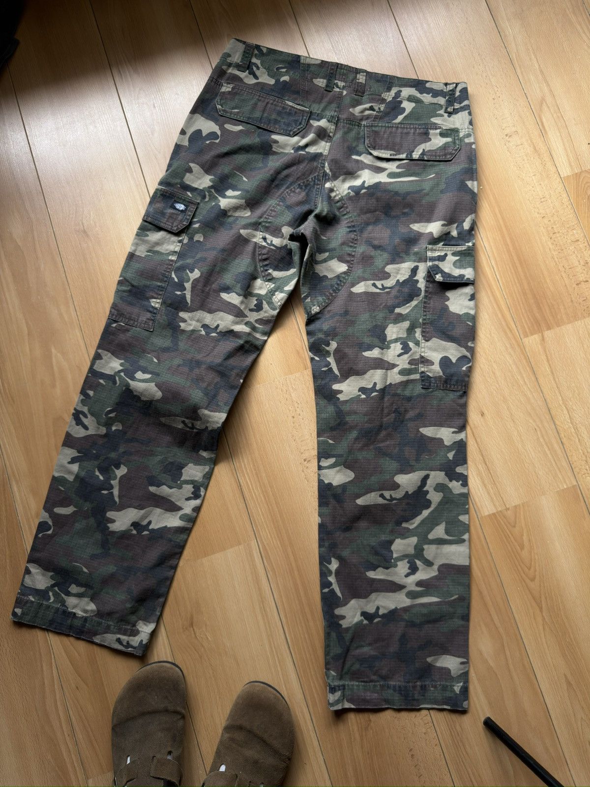 Dickies Dickies vintage camo joggers pants Size US 36 / EU 52 - 1 Thumbnail