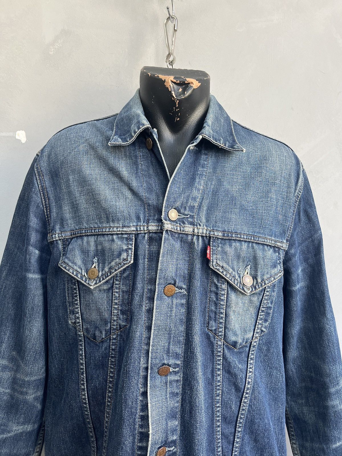 Levi's Levis vintage washed 90s denim trucker jacket y2k Size US XL / EU 56 / 4 - 2 Thumbnail