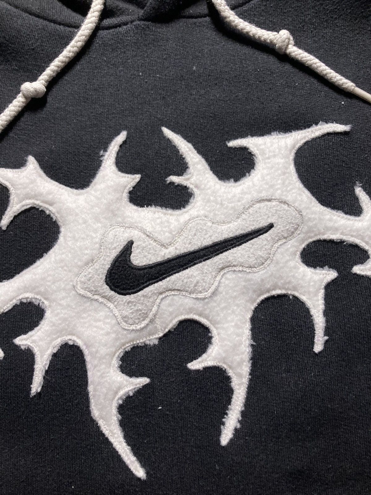 Nike × Vintage ⛩️nike hoodie custom fleece vintage y2k center big logo Size US M / EU 48-50 / 2 - 4 Thumbnail