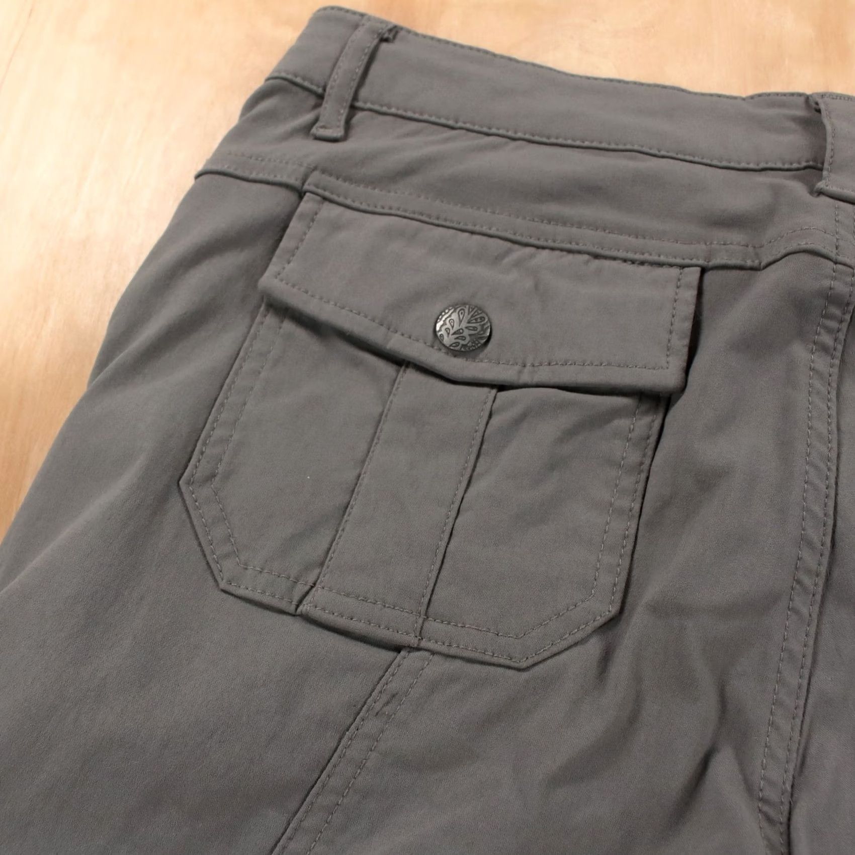 Prana prAna womens cargo flare pants sz 8 stretch nylon climbing Size 30" / US 8 / IT 44 - 5 Thumbnail