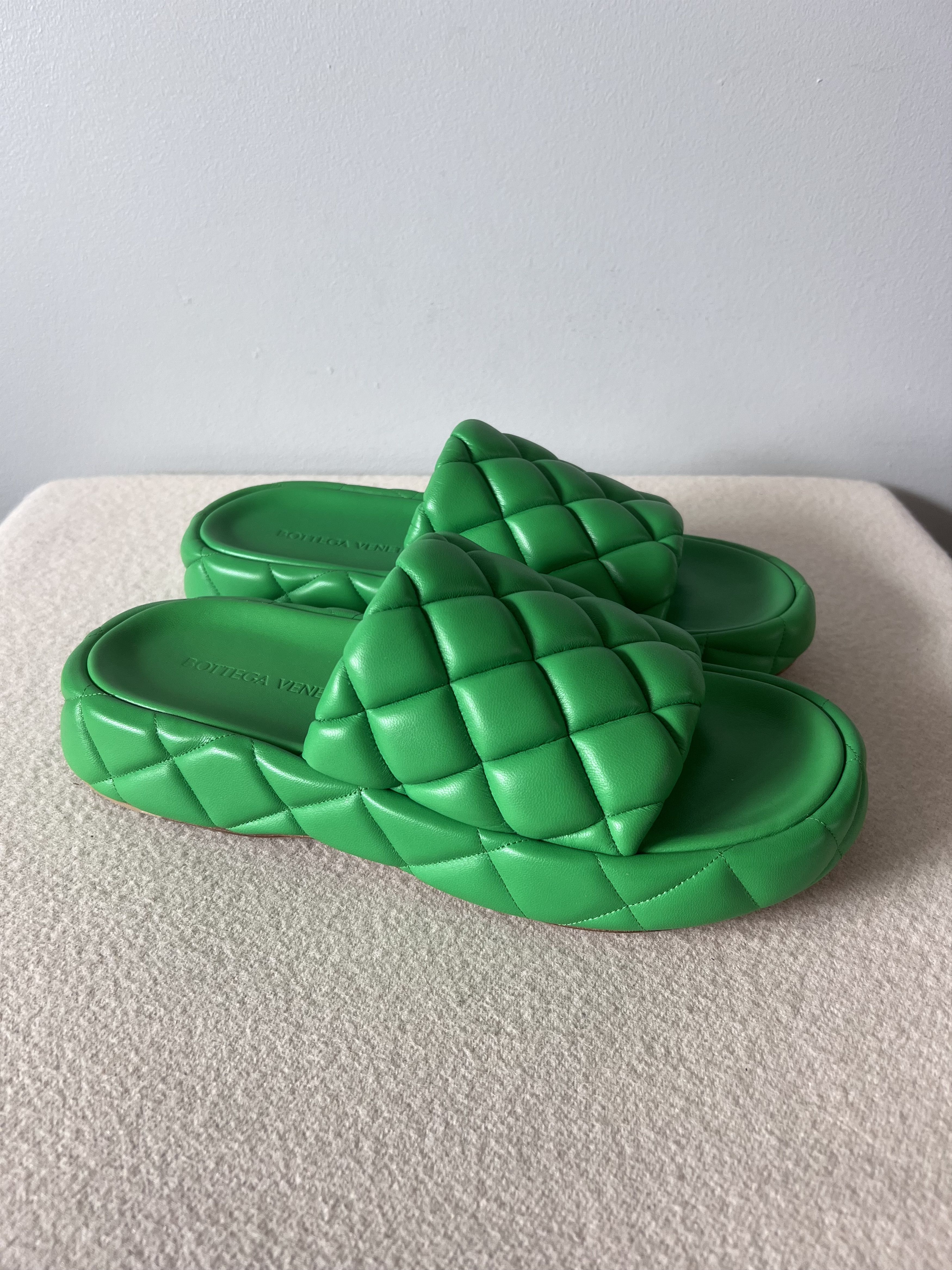 Bottega Veneta Padded Leather Sandals in Green