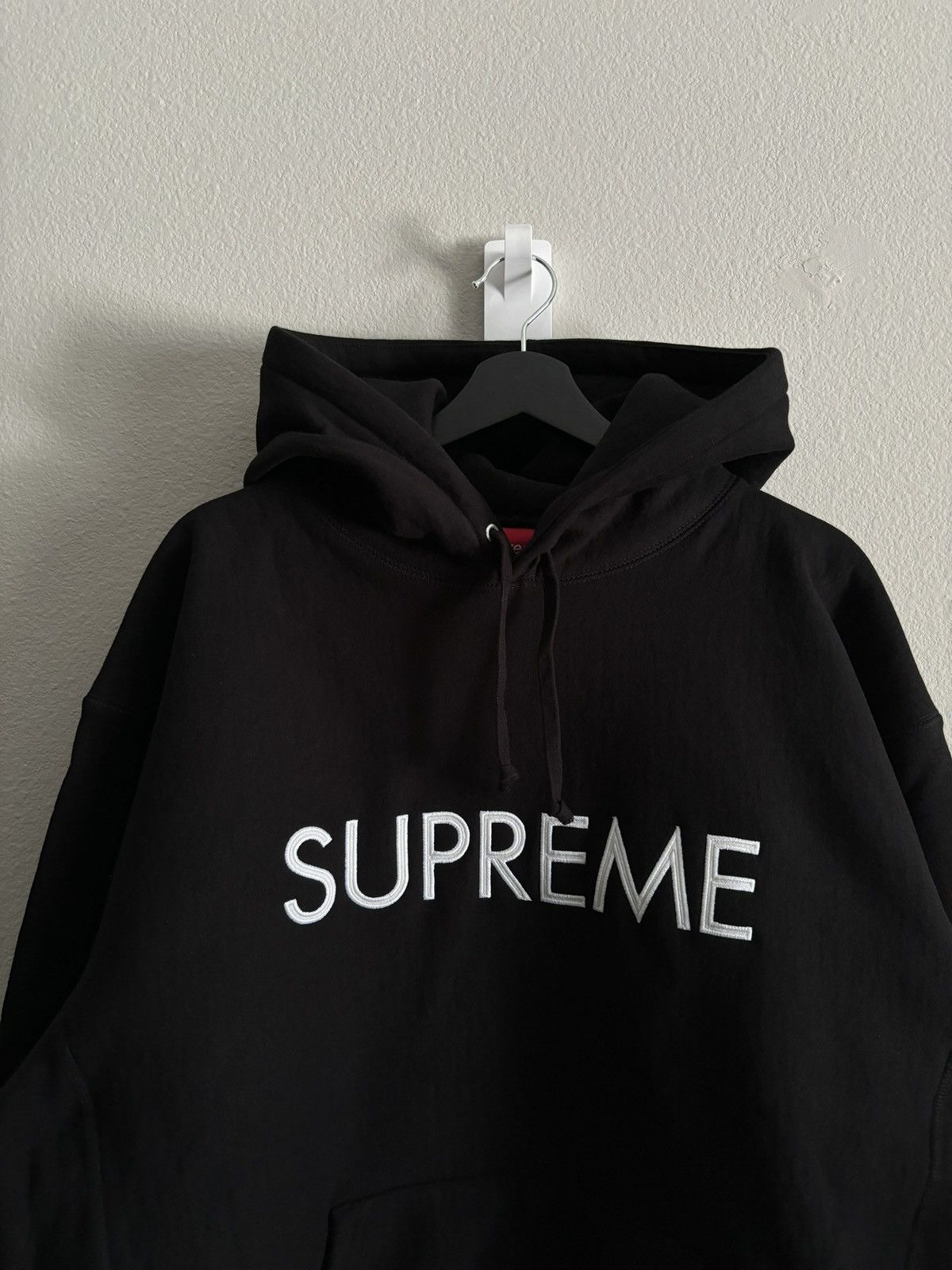 Supreme (FW22) Supreme Capital Hooded Sweatshirt Hoodie - Black - XL Size US XL / EU 56 / 4 - 3 Thumbnail