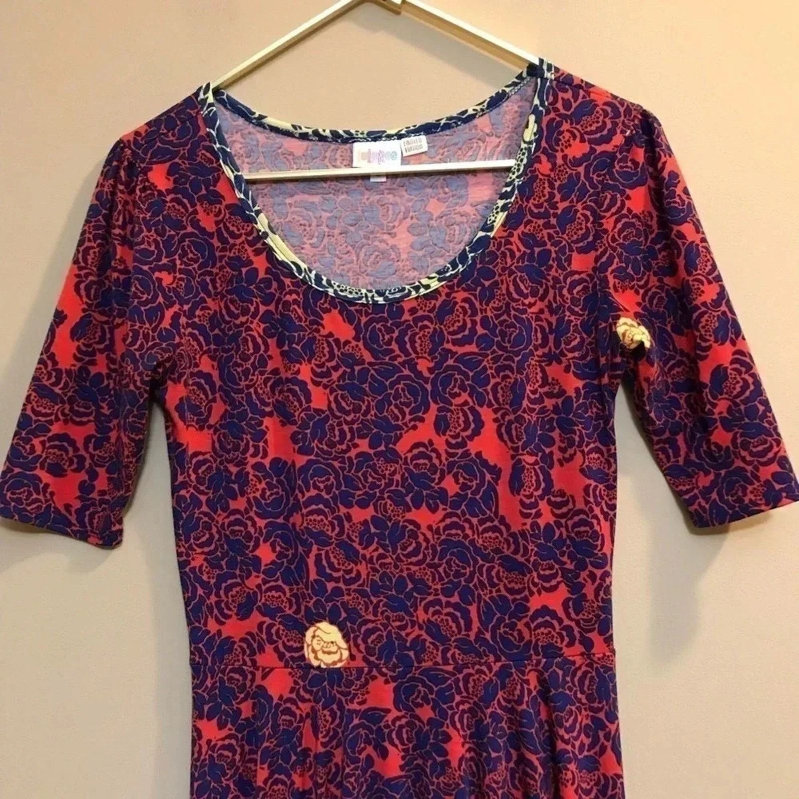 Other Lularoe S Limited Edition Unicorn Red Floral Nicole dress Size S / US 4 / IT 40 - 2 Thumbnail