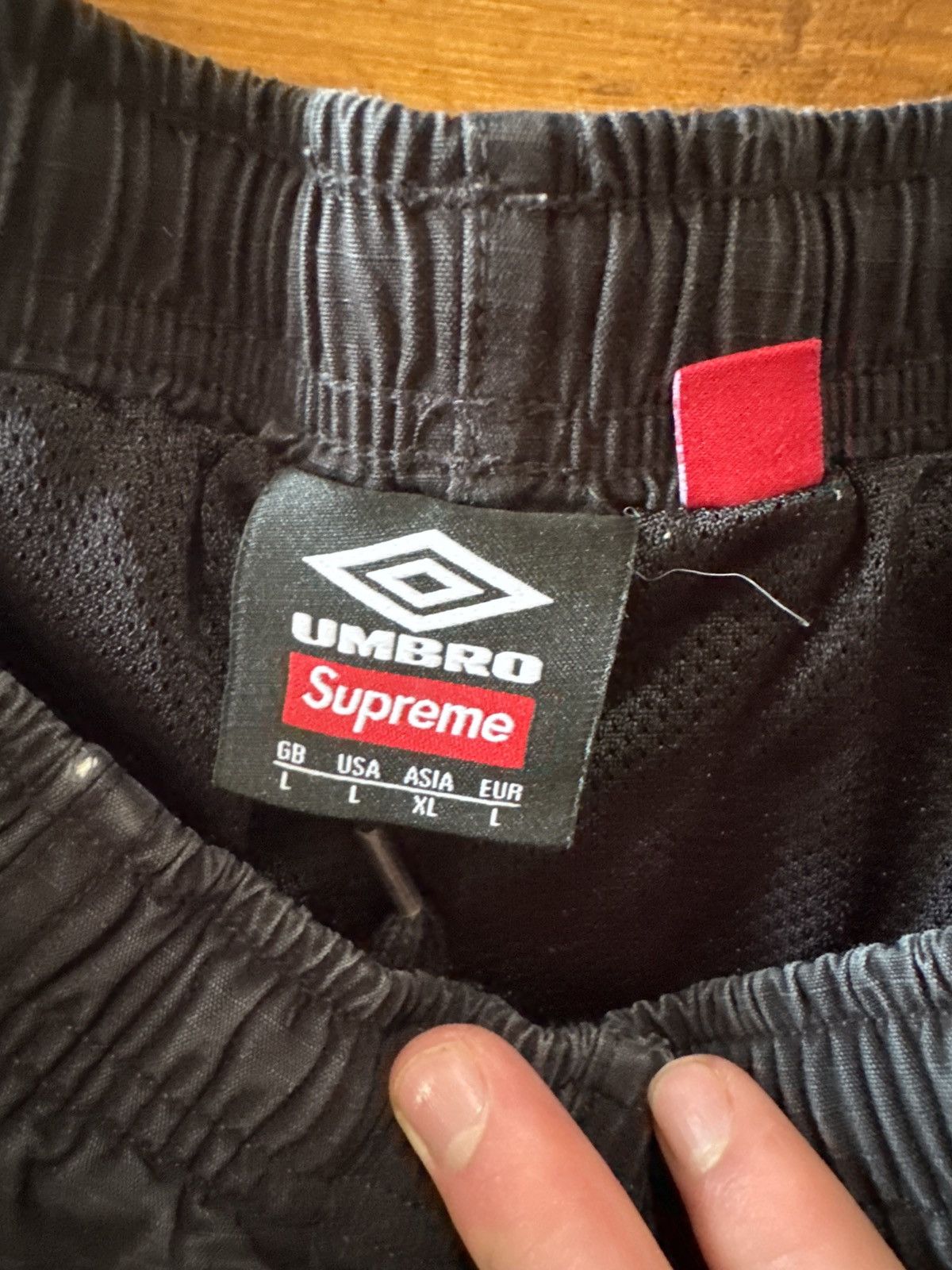 Supreme Supreme umbro ripstop track pants Size US 32 / EU 48 - 4 Thumbnail