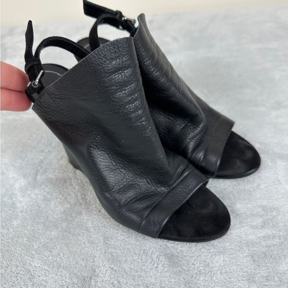 サンダル・ミュール BALENCIAGA BLACK LEATHER AVENUE SOCK SANDALS Balenciaga Black Leather Avenue Sock Sandals | Balardi