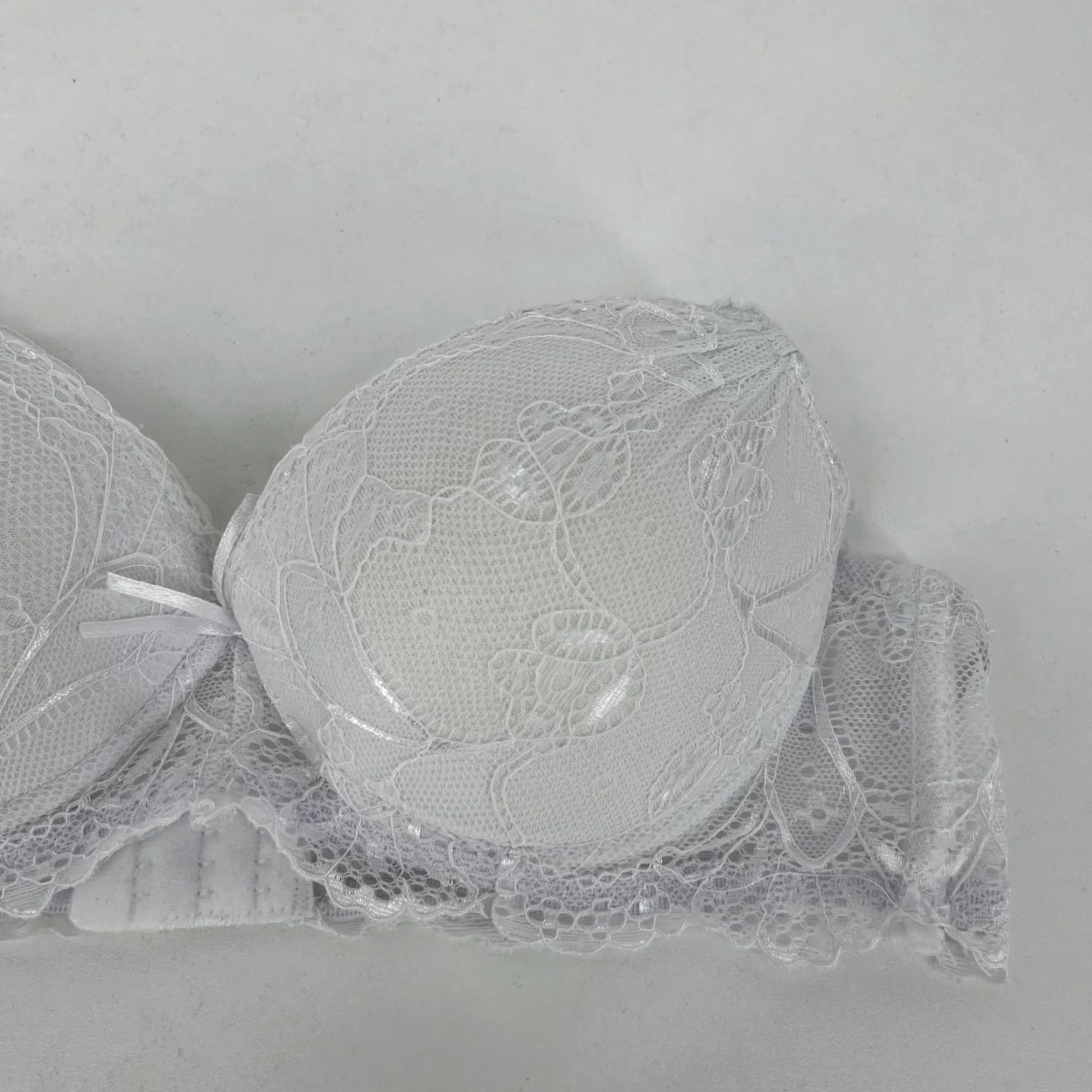 Vintage Sophie B. Bra Women 34B White Lace Underwired T-Shirt Bra Adjustable Strap Size ONE SIZE - 3 Thumbnail