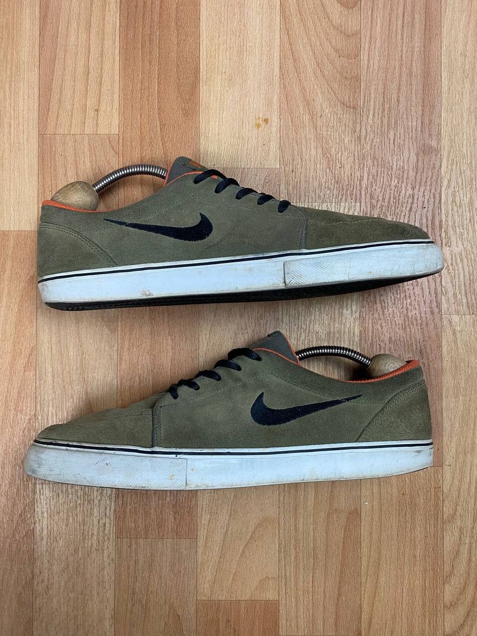 Nike NIKE SB SATIRE Green Suede Trainers 536404 208 SIZE US 12 Size US 12 / EU 45 - 2 Thumbnail