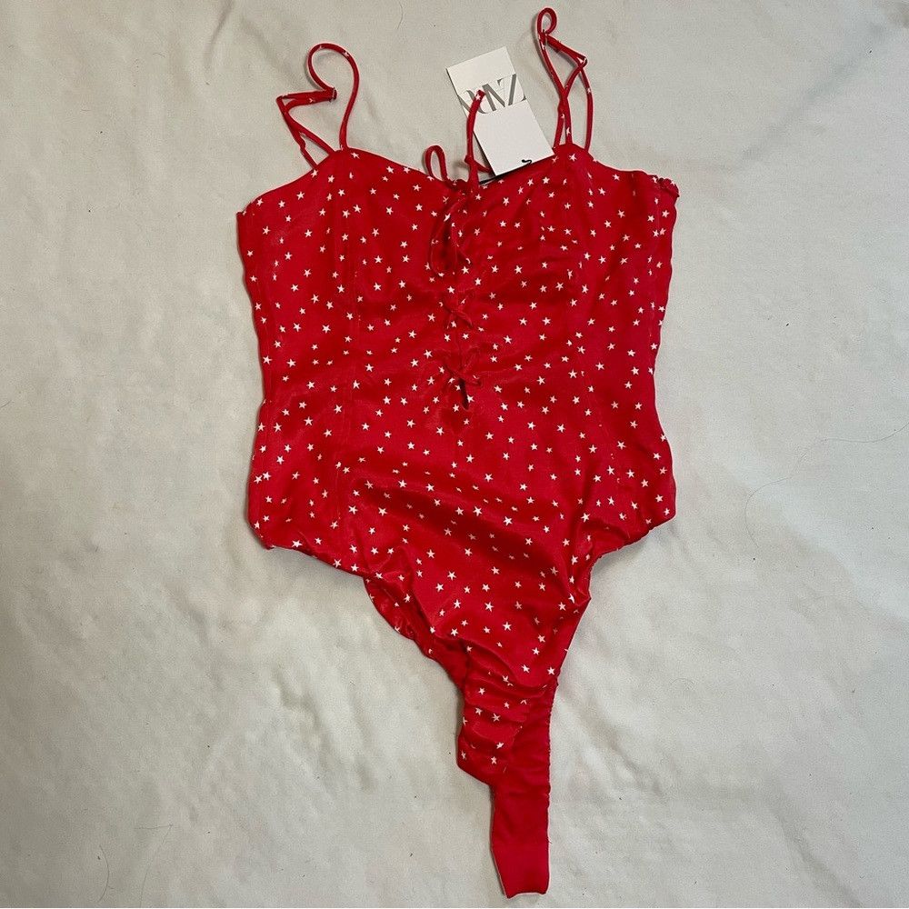 Zara NWT New Zara Red Star Print Viscose Bodysuit Size M Size M / US 6-8 / IT 42-44 - 5 Thumbnail