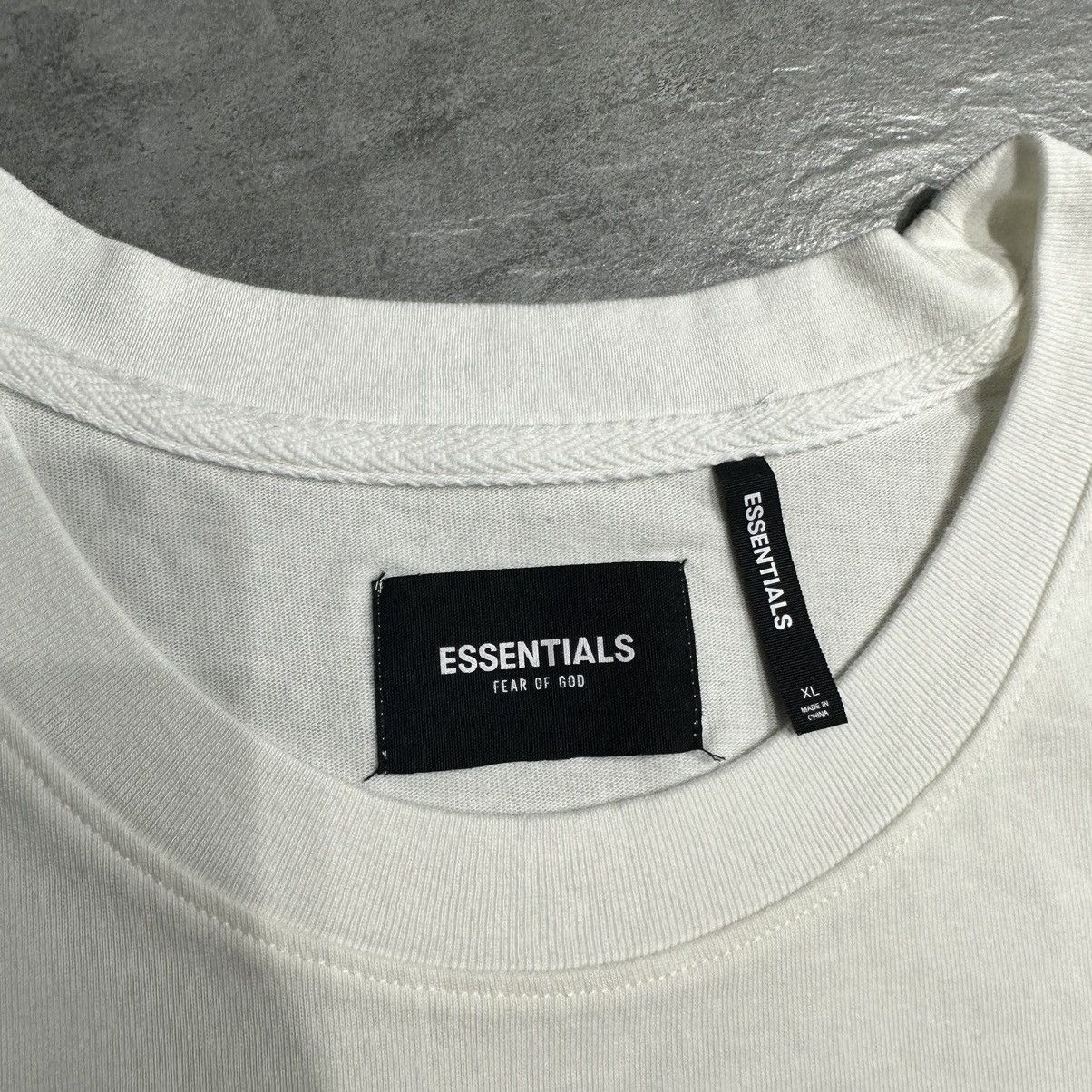 Essentials Essentials Fear of God 3M Reflective Tee - White Size US XL / EU 56 / 4 - 5 Thumbnail