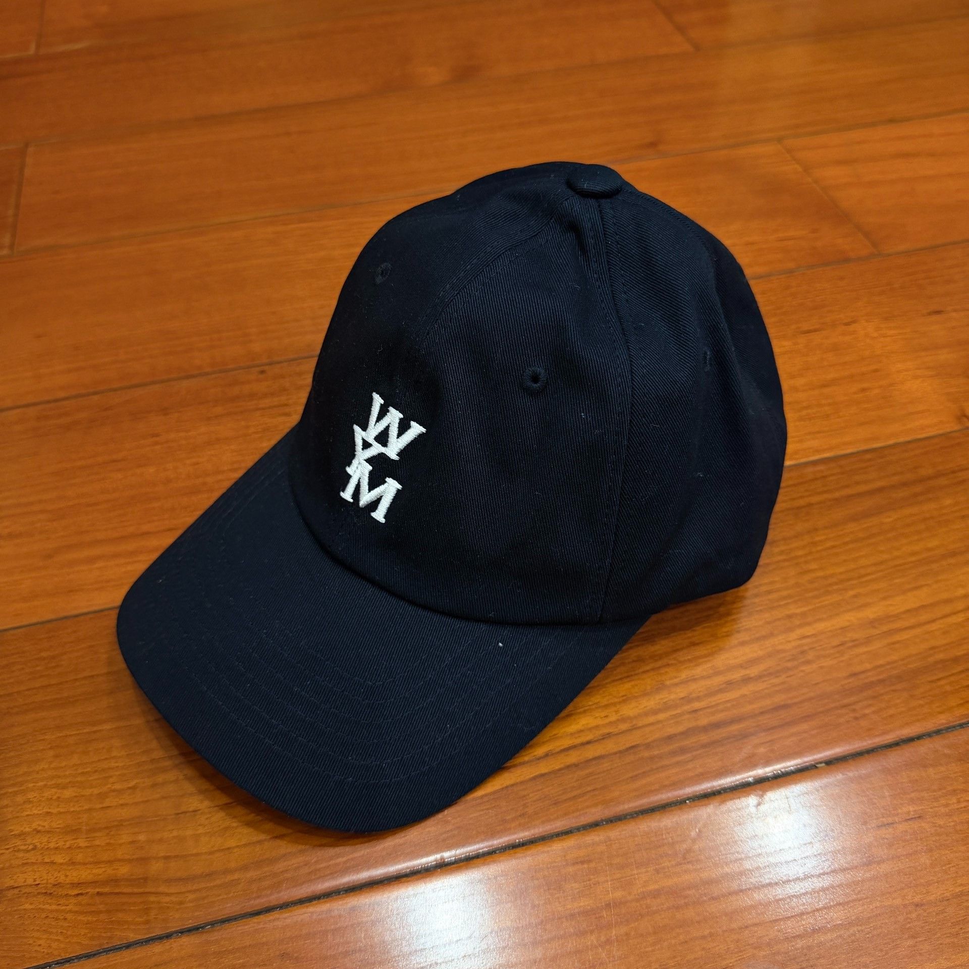 Wooyoungmi Wooyoungmi Embroidered Curved Brim Cap Size ONE SIZE - 1 Thumbnail