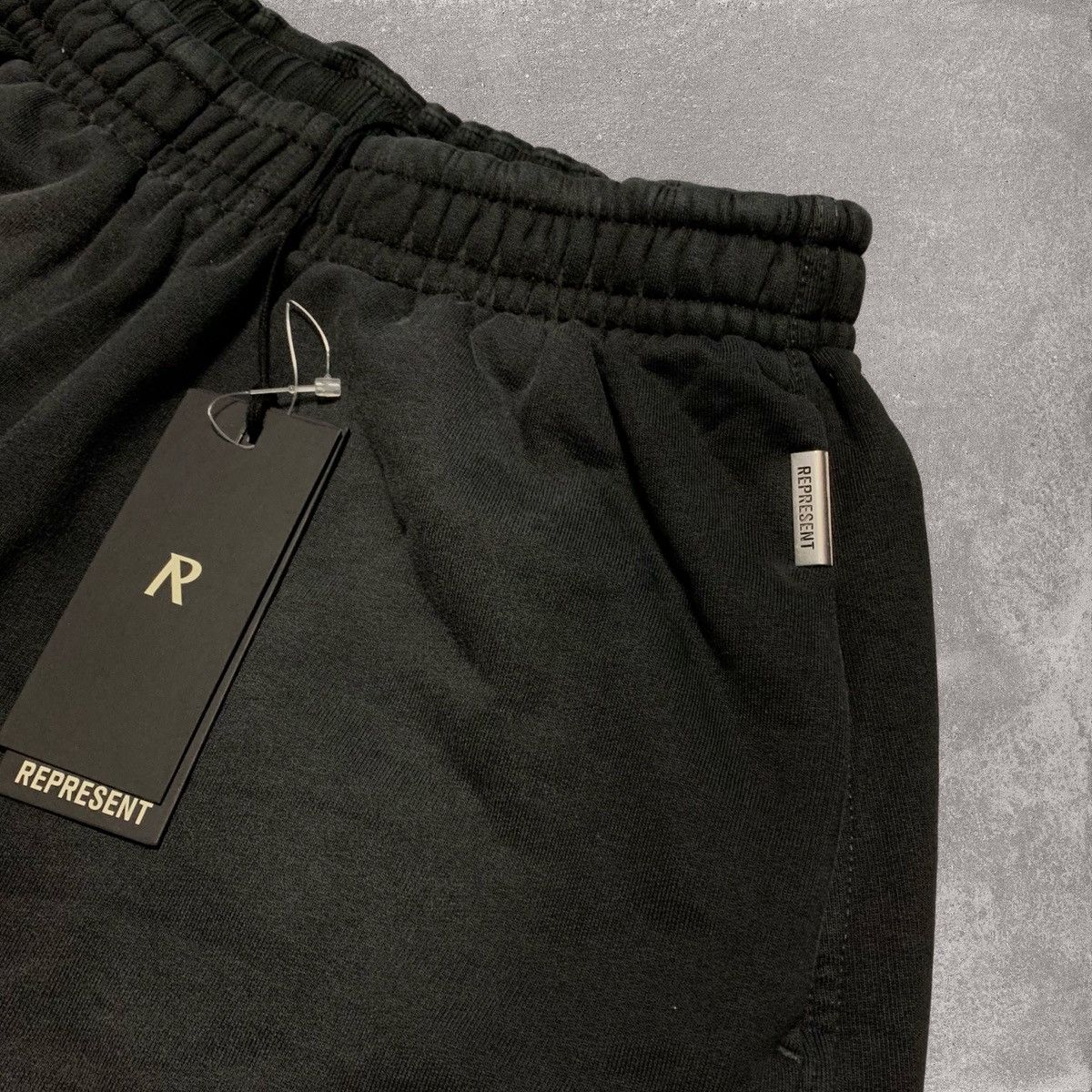 Represent Clo. Represent Small Shorts Metallica Local Crew Stained Black Size US 30 / EU 46 - 4 Thumbnail