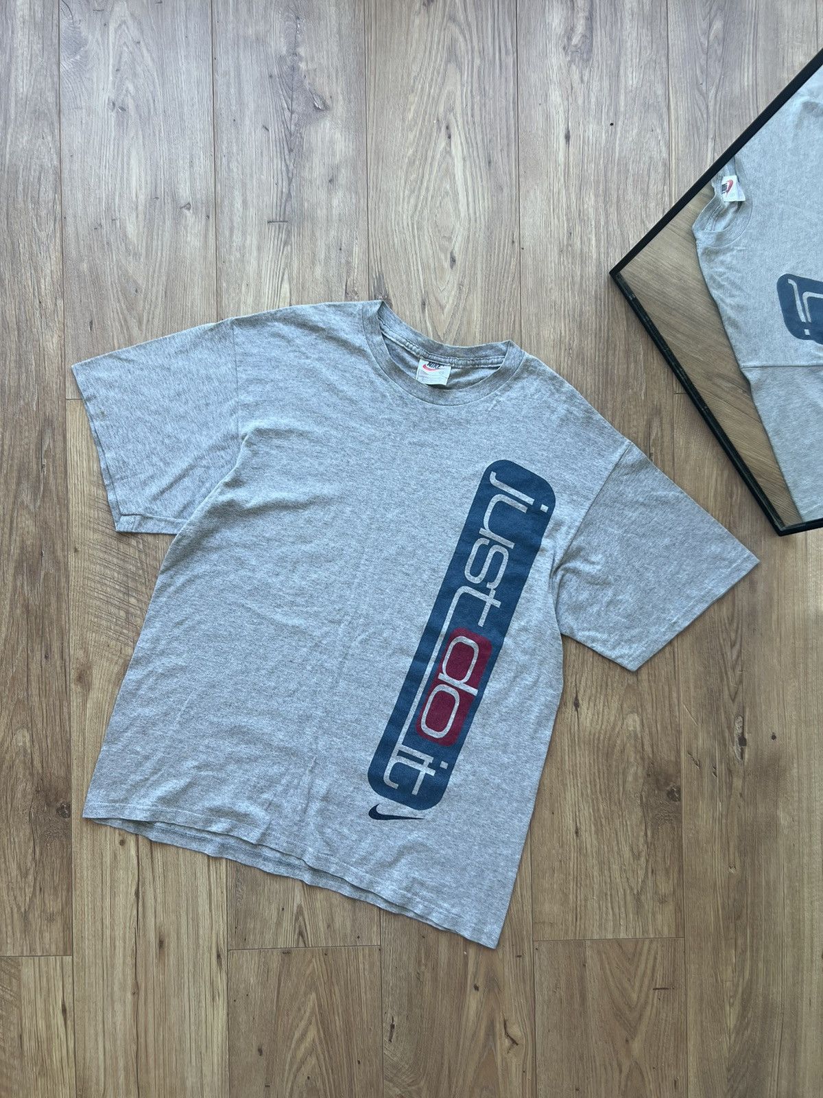 Nike 00’s NIKE SPELLOUT VINTAGE Y2K TEE RARE SWOOSH Size US M / EU 48-50 / 2 - 1 Thumbnail