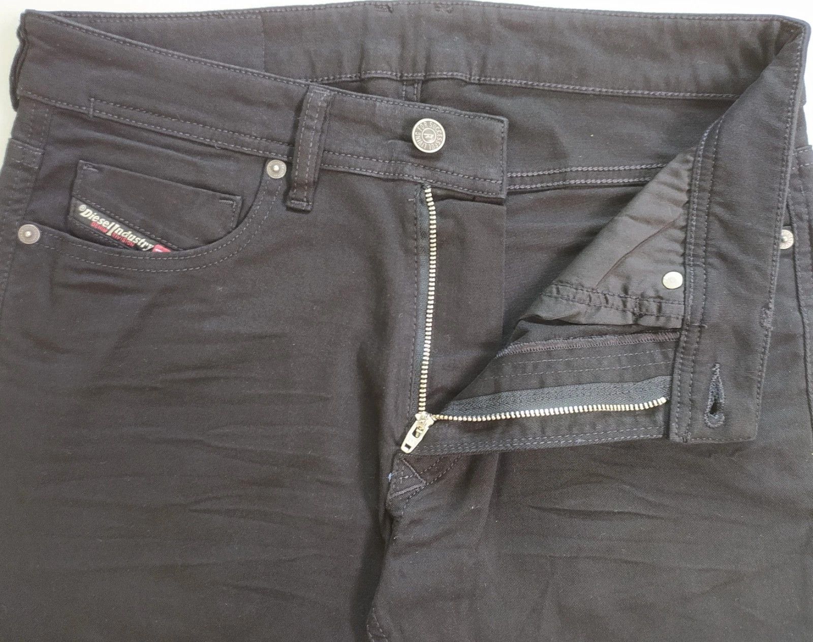 Diesel Diesel 1979 SLEENKER-R L.32 MENS JEANS SLTP/9884 Size US 29 - 5 Thumbnail