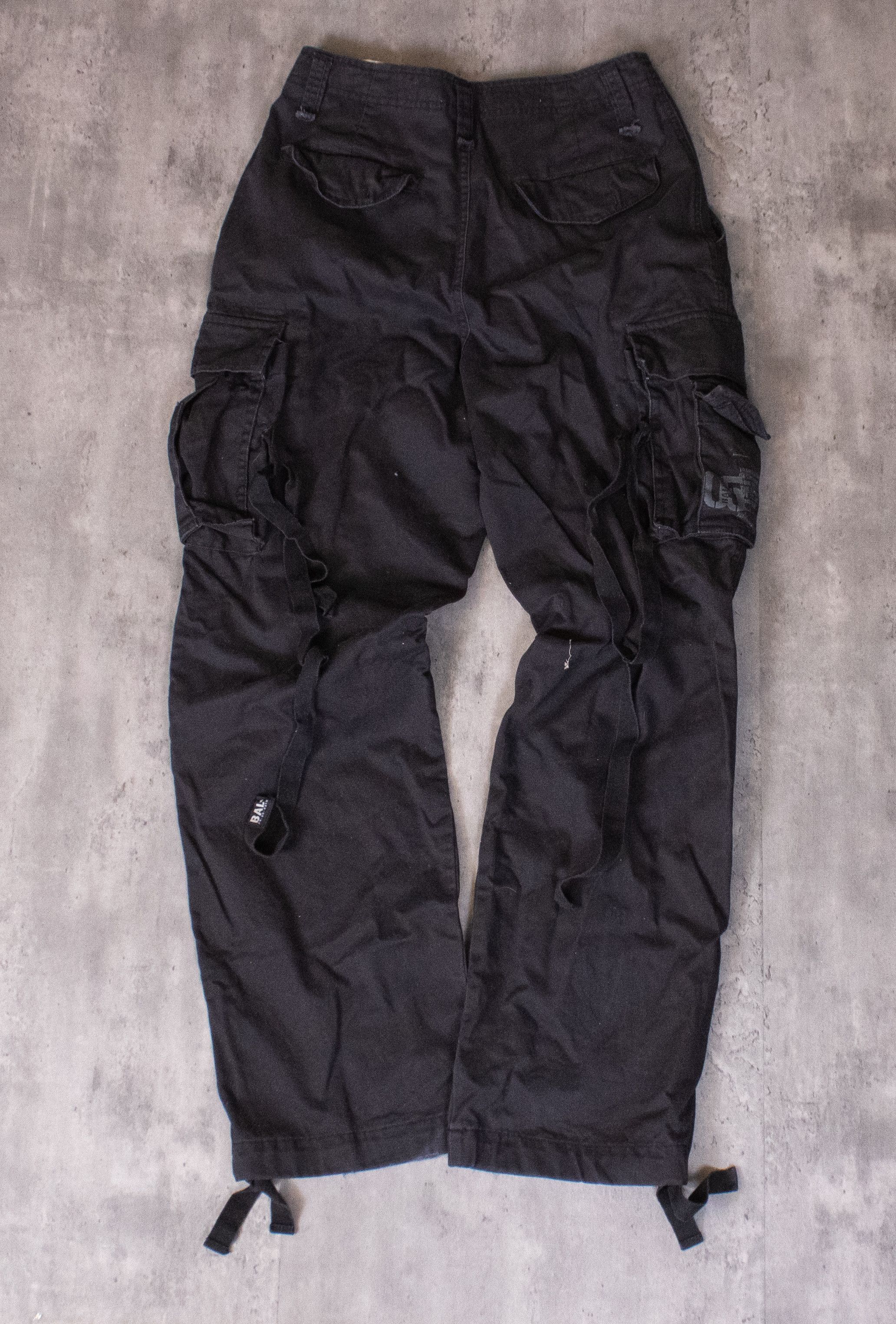 Japanese Brand × Vintage Y2K 2000's Bali* Bondage Baggy Tactical Black Cargo Pant's Size US 26 / EU 42 - 13 Thumbnail