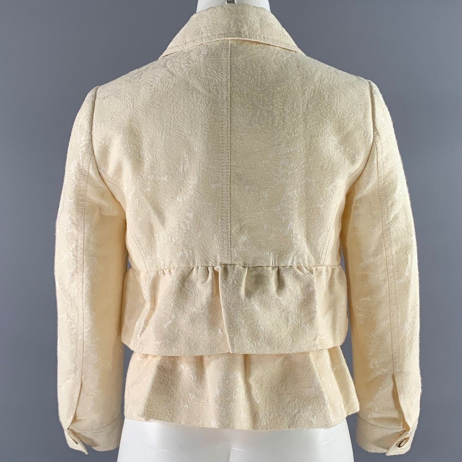 Valentino VALENTINO Size 4 Cream Floral Jacquard Cropped Jacket Size S / US 4 / IT 40 - 4 Thumbnail