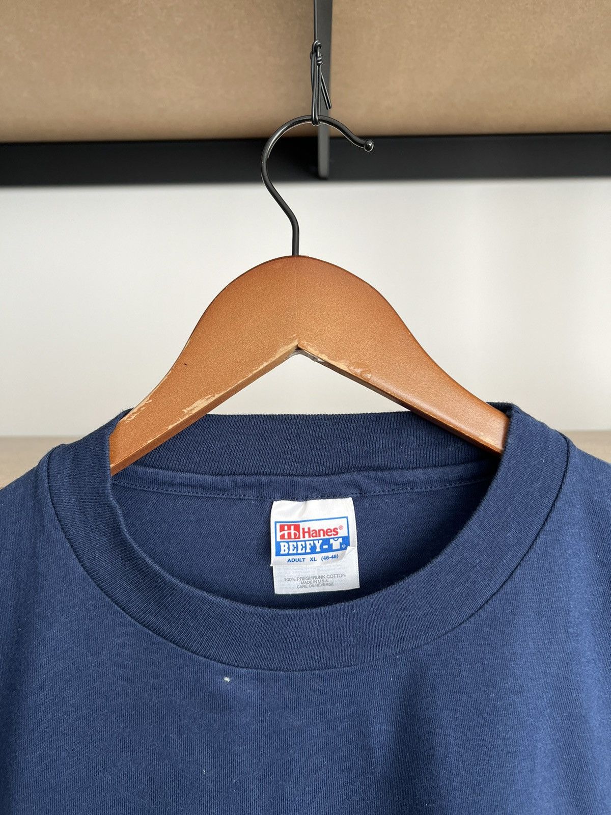 Formula 1 Vintage 90s Red Bull Sauber F1 Formula 1 Navy T-shirt Size US XL / EU 56 / 4 - 8 Thumbnail