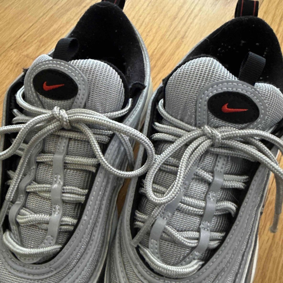 Nike Nike Wmns Air Max 97 OG ‘Silver Bullet’ 2022 Size US 7.5 / IT 37.5 - 7 Thumbnail