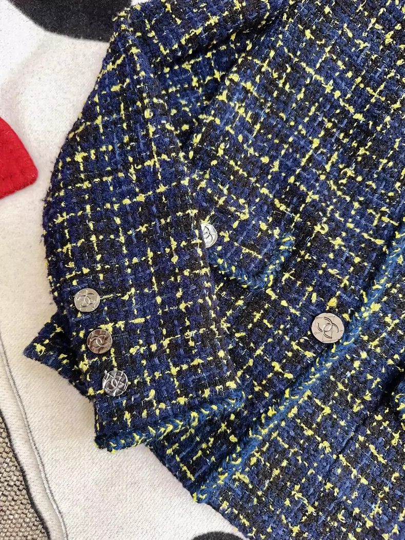 Chanel Chanel 22B blue and yellow plaid tweed jacket Size XXS / US 00 / IT 34 - 3 Thumbnail