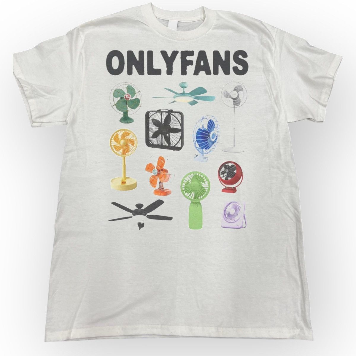 Gildan Vintage Style Only Fans Funny Graphic Tshirt Size US L / EU 52-54 / 3 - 1 Thumbnail