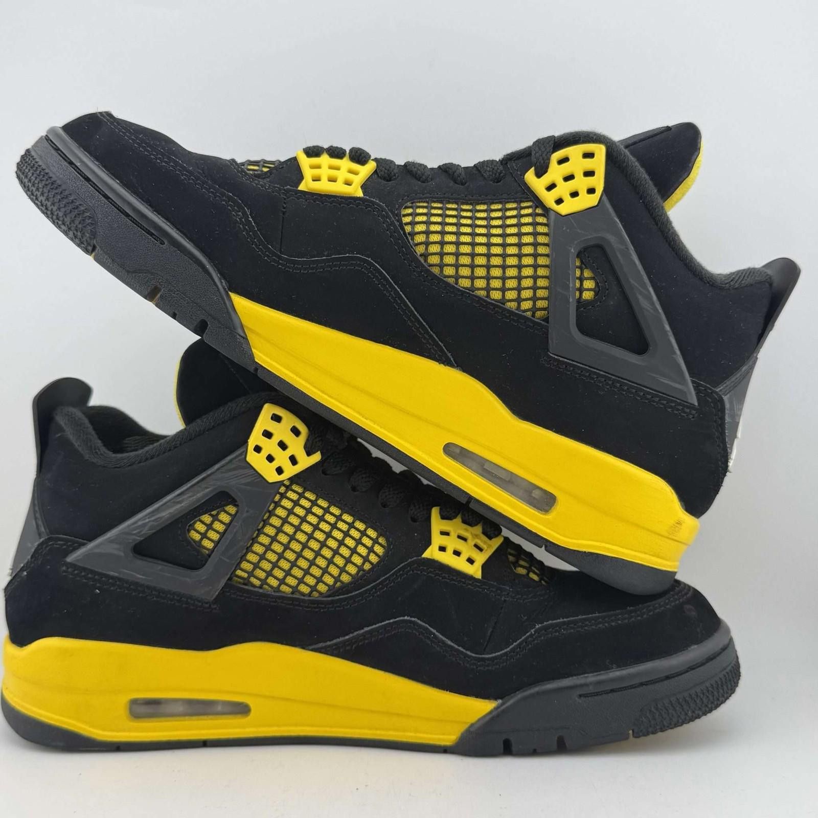 Jordan Brand Air Jordan 4 Retro Black/Yellow US 9 Used with Box Size US 9 / EU 42 - 7 Thumbnail
