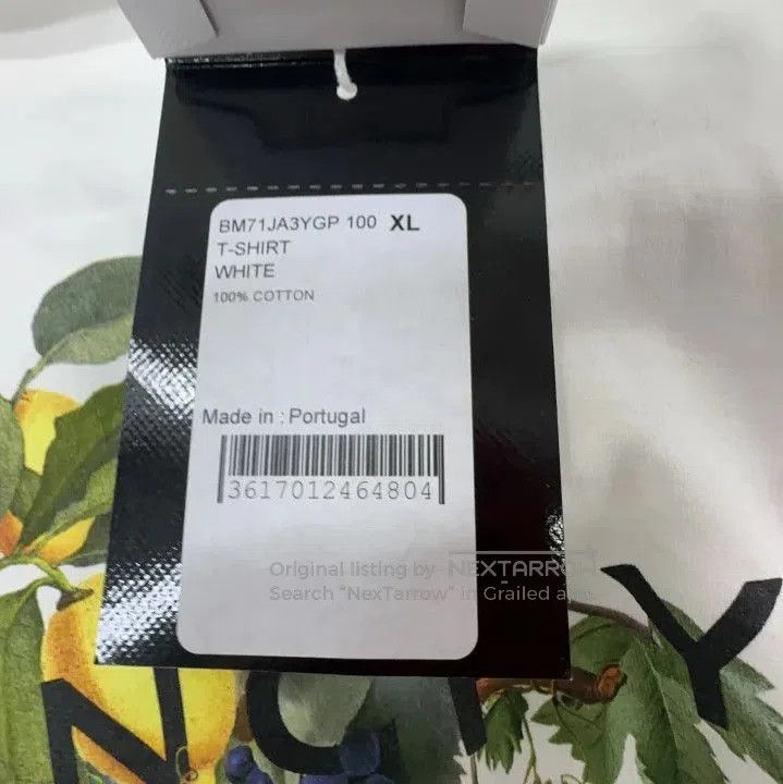 Givenchy Givenchy Men's Plant Fruit Print Short Sleeve T-Shirt. Size US XL / EU 56 / 4 - 4 Thumbnail