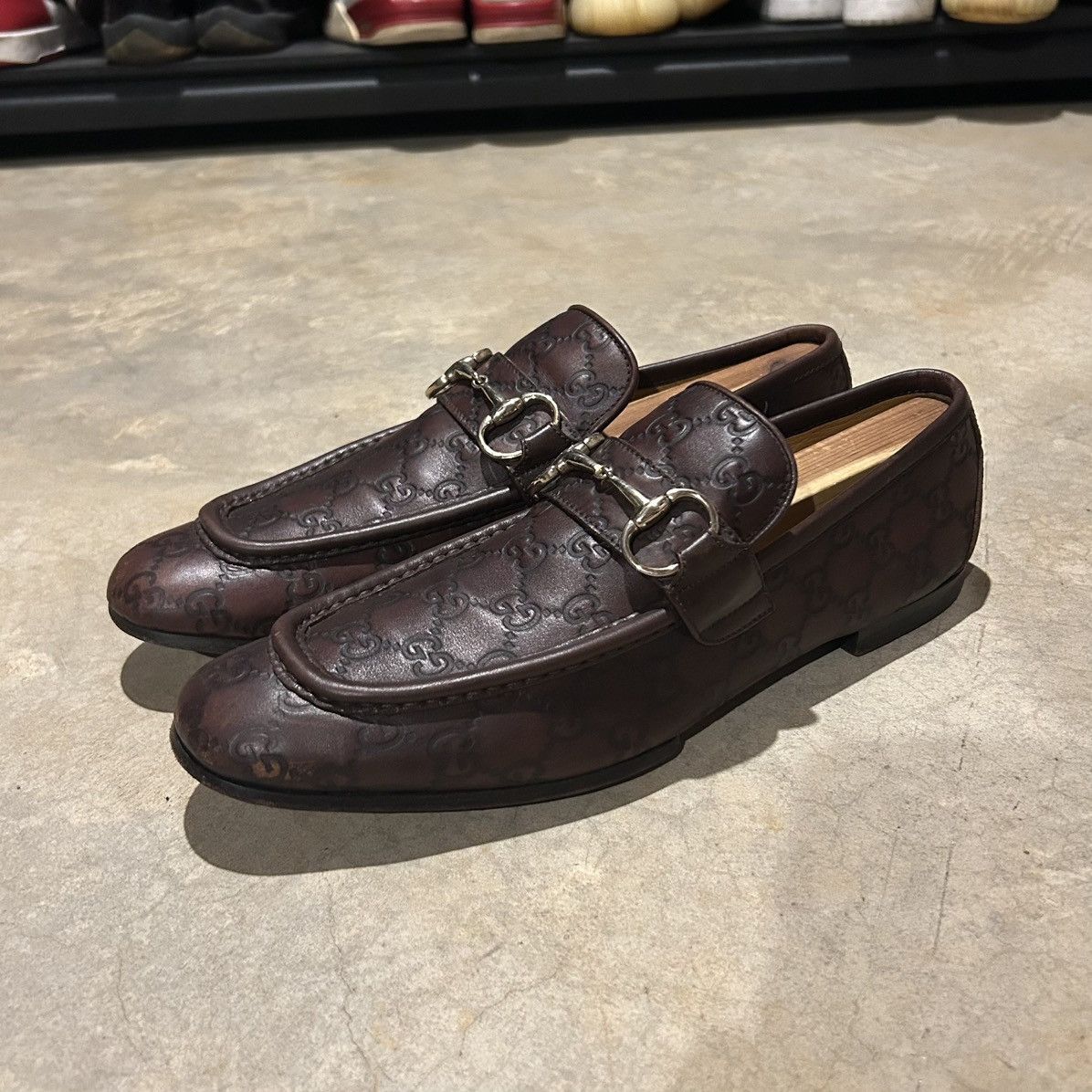 Designer × Gucci Gucci by Tom Ford Embossed Monogram Horsebit Loafers US 9.5 Size US 9.5 / EU 42-43 - 2 Thumbnail