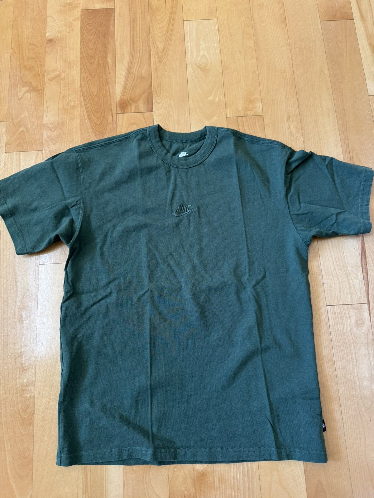 Nike Nike Loose Fit Tee Size US S / EU 44-46 / 1 - 1 Thumbnail