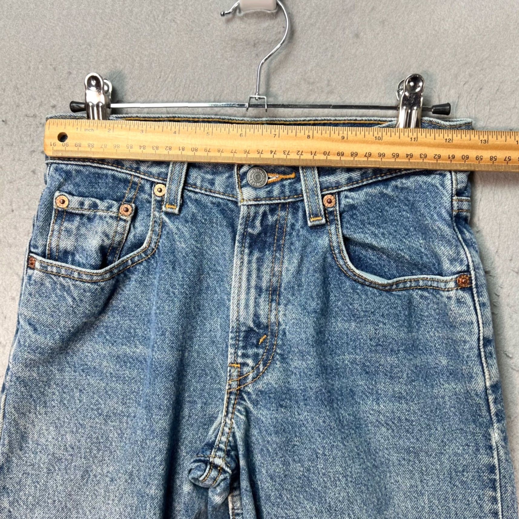 Levi's VINTAGE Levi's 550 Womens Jeans 12 Regular Relaxed High-Waist Blue Denim 5-Pocket Mens? Womens Size 34" / US 12 / IT 48 - 5 Thumbnail
