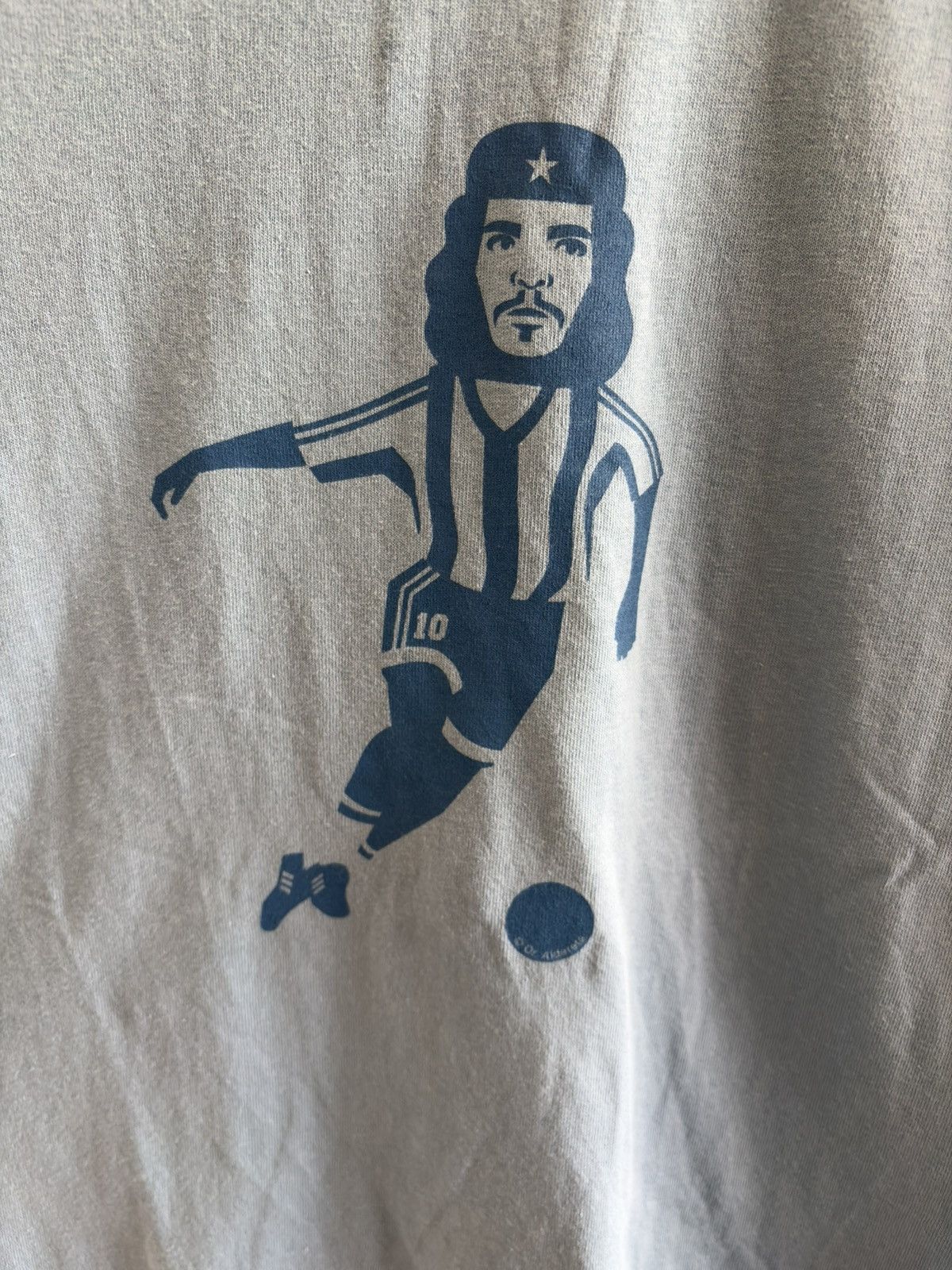 Diego Maradona x Che Guevara “Che Diego” Gildan Size Small