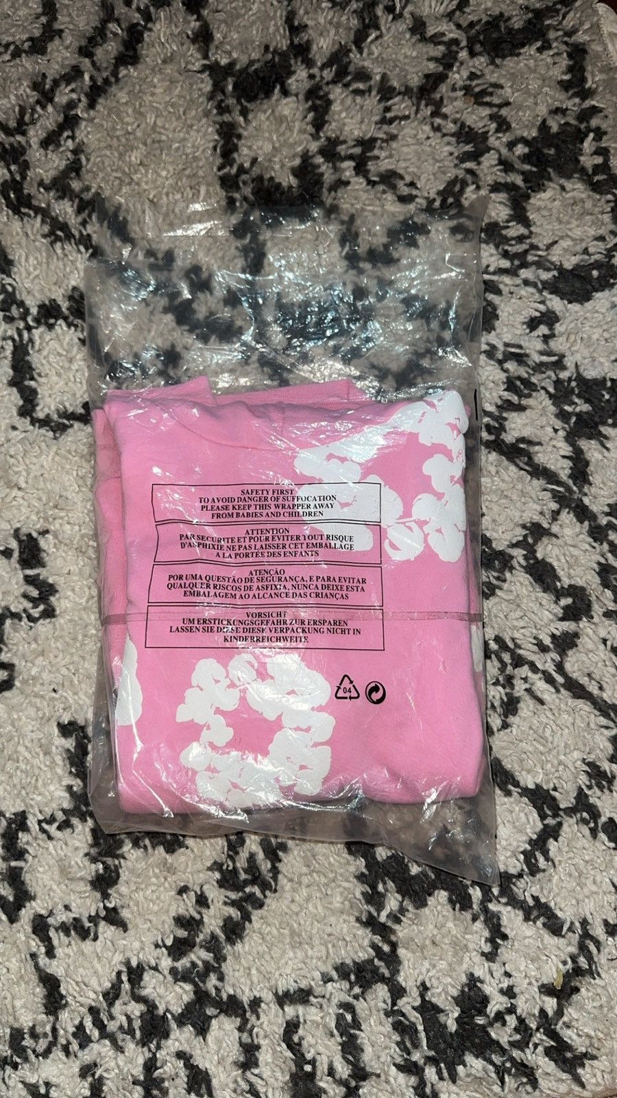 Designer Denim Tears Hoodies Size US M / EU 48-50 / 2 - 4 Thumbnail