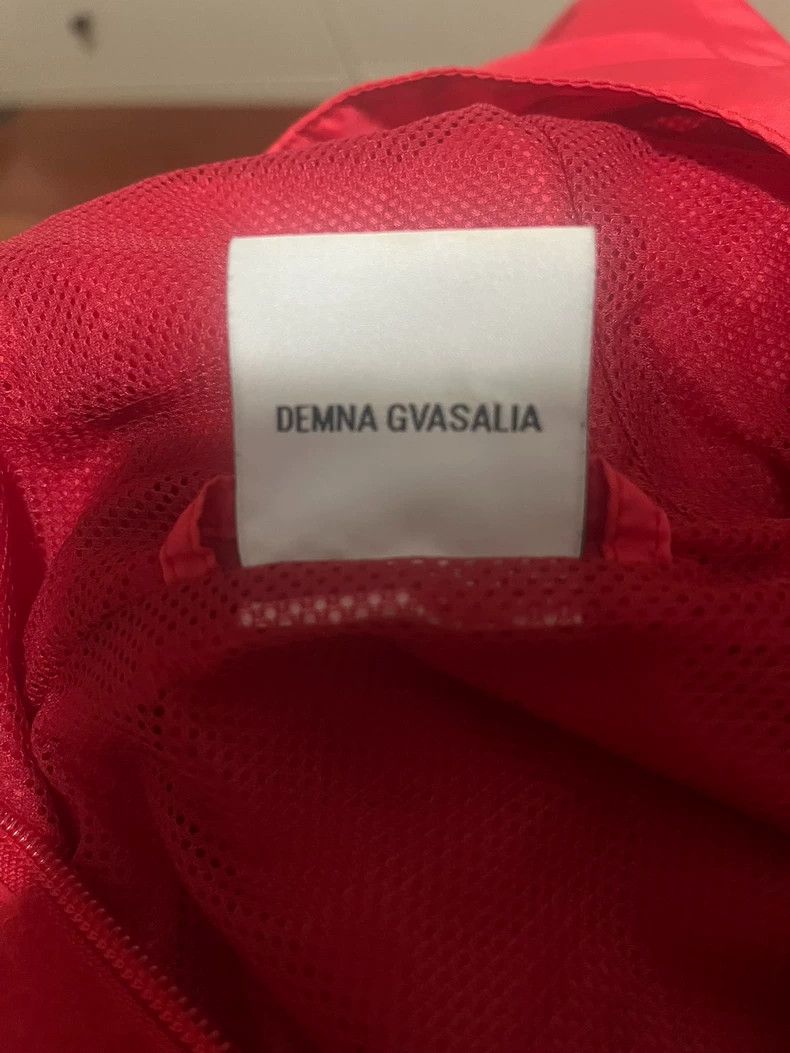 Vetements Vetements Unique 2018SS Windbreaker Jacket Size US XS / EU 42 / 0 - 5 Thumbnail