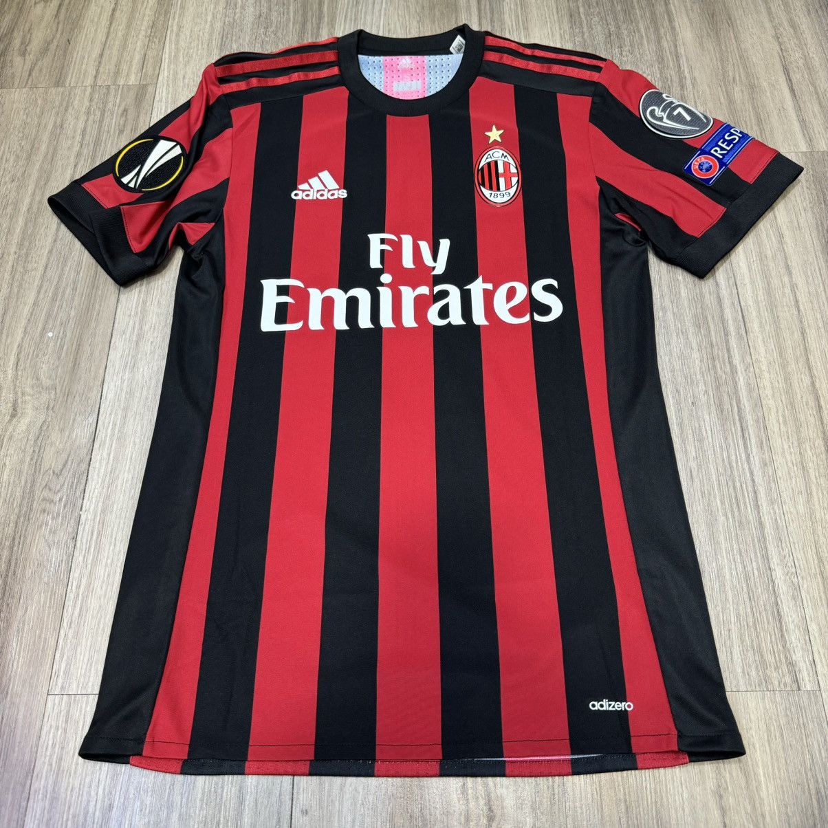 Adidas AC Milan 17/18 player issue home shirt #19 Bonucci Size US S / EU 44-46 / 1 - 1 Thumbnail