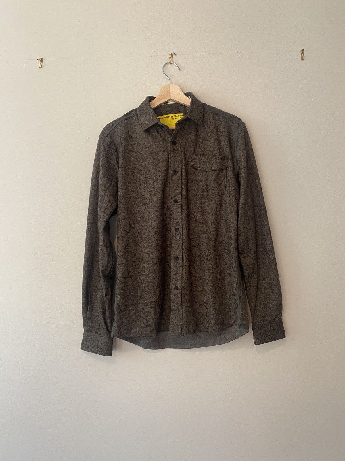 Descendant of Thieves Descendant of Thieves Grey Button Up Shirt Size US M / EU 48-50 / 2 - 1 Thumbnail