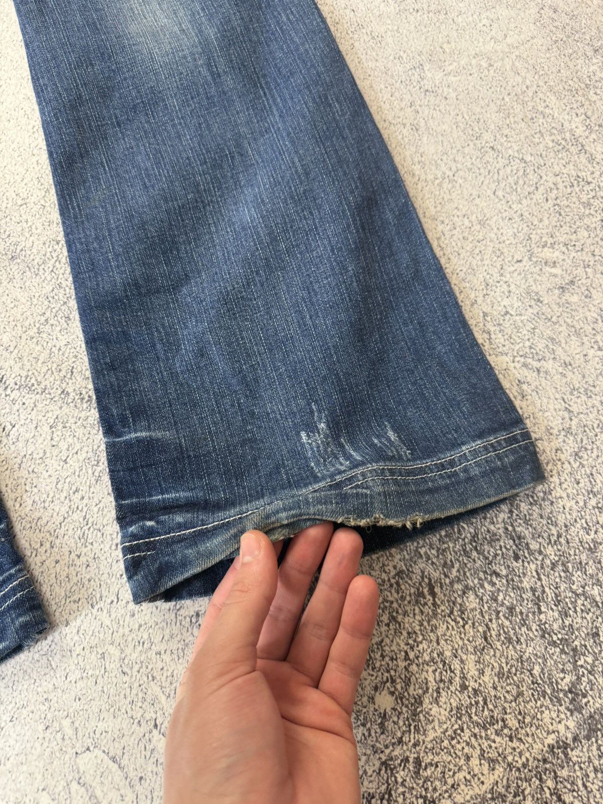 Japanese Brand Vintage Women’s Flared Jeans Y2K Japanese Size 28" / US 6 / IT 42 - 23 Thumbnail