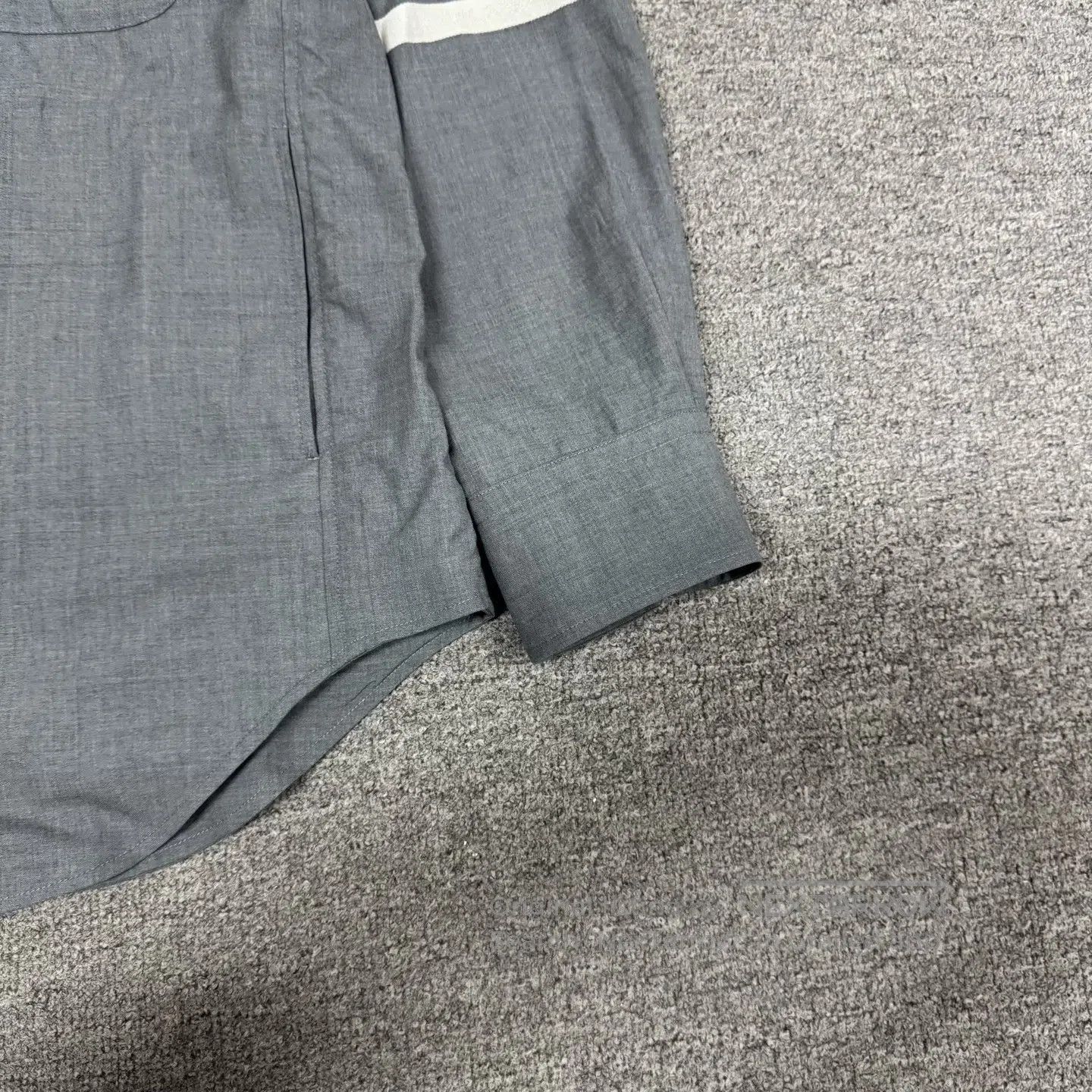 Thom Browne Thom Browne Gray four-stripe wool long-sleeved shirt-style Size US L / EU 52-54 / 3 - 4 Thumbnail