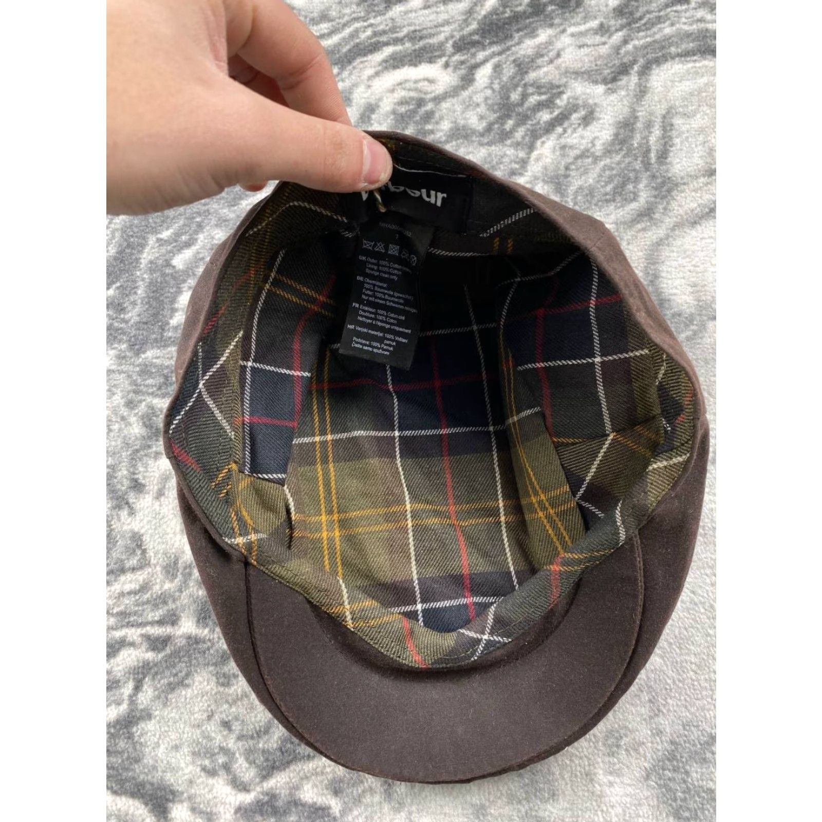 Barbour VINTAGE? (no) Barbour Flat Cap Men Size 7 Brown Cotton Waxed Cap Classic Casual Fall Spring Mens Brown Flat Cap Barbour Winter? Size ONE SIZE - 7 Thumbnail