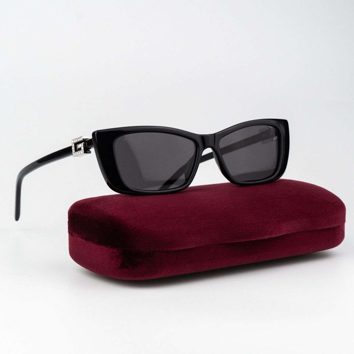 Gucci NEW Gucci GG1681S 008 Black Grey Cat Eye Women Sunglasses Size ONE SIZE - 3 Thumbnail