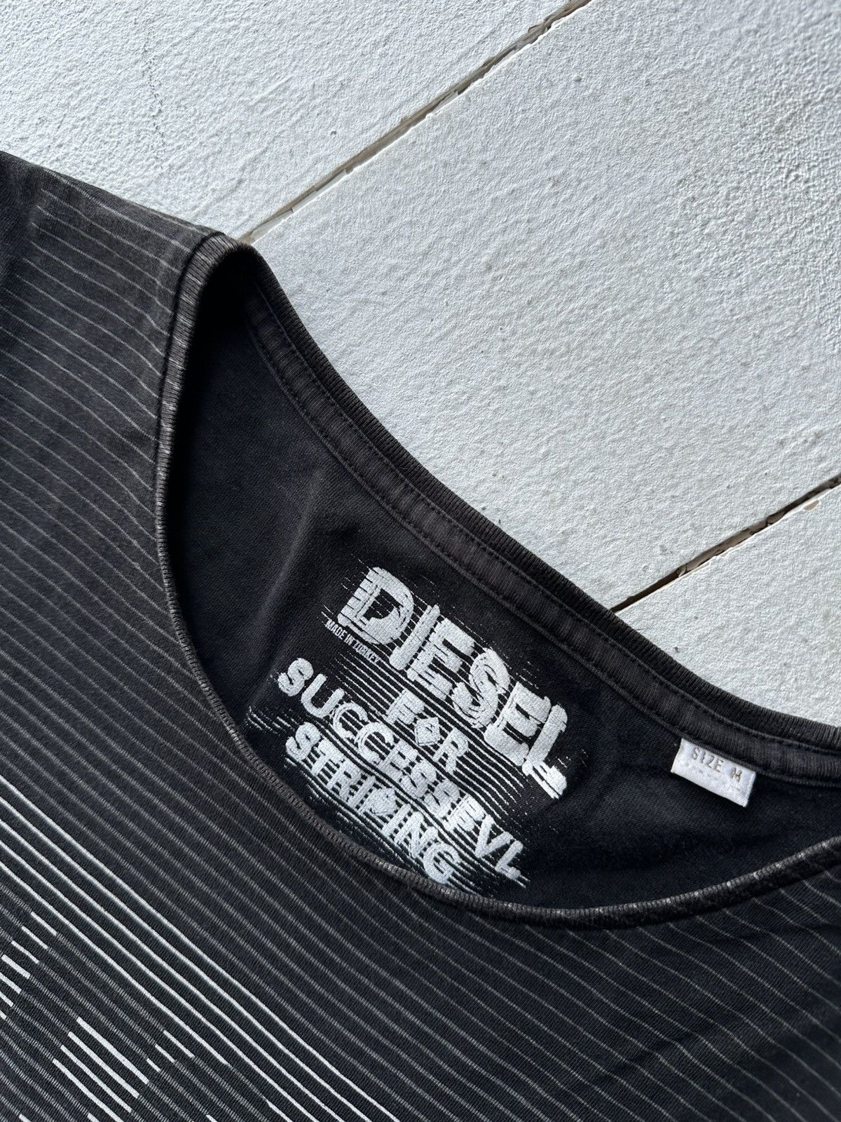 Diesel 🚨Rare color Diesel Logo punk tee shirt AVANT GARDE faded Size US M / EU 48-50 / 2 - 5 Thumbnail