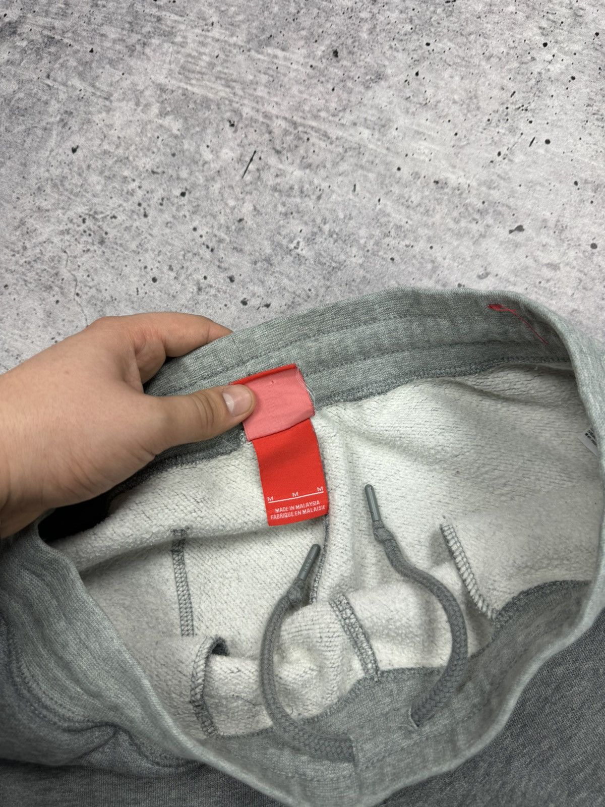 Nike Vintage Nike 90’s Y2K Style Swoosh Logo Sweatpants Joggers Size US 32 / EU 48 - 13 Thumbnail