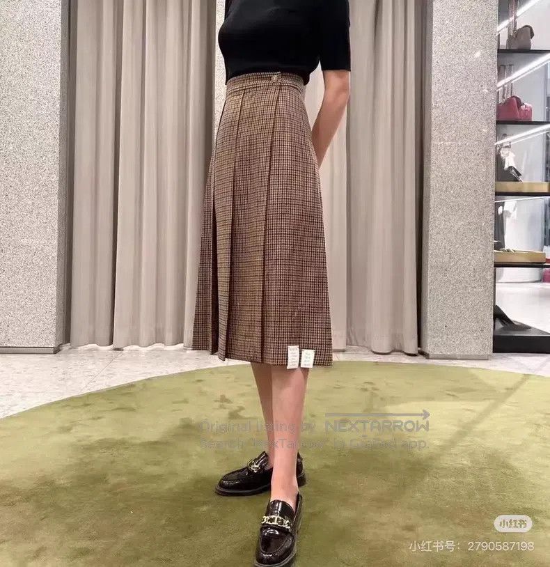 Gucci Gucci Half-circular brown checkered tweed skirt Size 25" / US 0 / IT 36 - 8 Thumbnail
