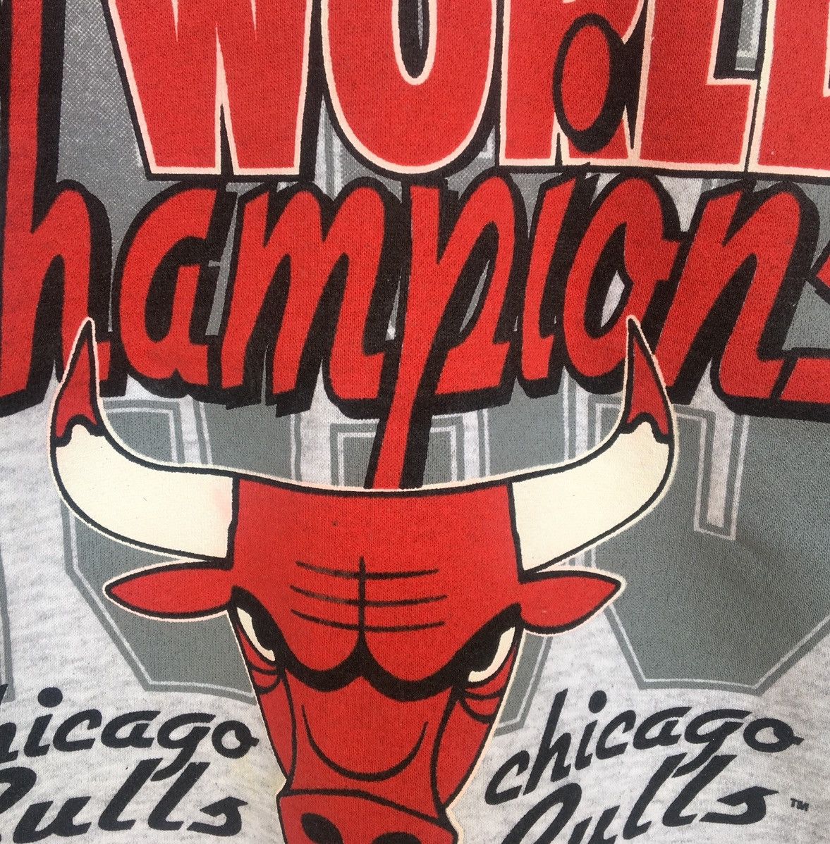 NBA RARE!🔥 VINTAGE 90S WORLD CHAMPIONS 3 IN 93 NBA CHICAGO BULSS Size US M / EU 48-50 / 2 - 5 Thumbnail