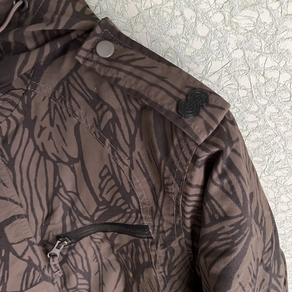 Levi's Engineered Jeans 00s 3-in-1 Camo Parka Size US S / EU 44-46 / 1 - 4 Thumbnail