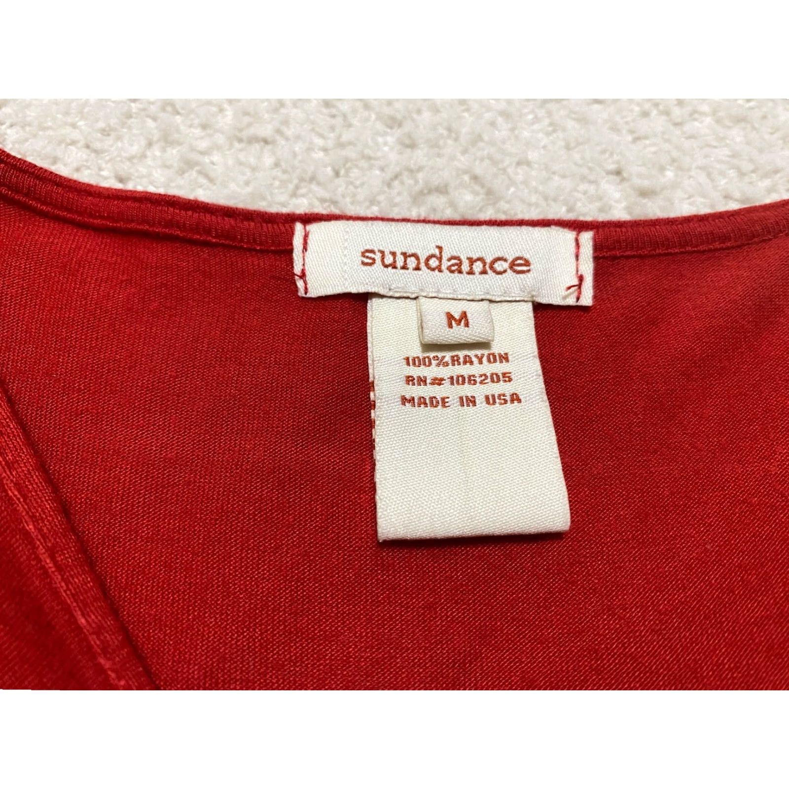 Vintage Sundance Shirt Womens Medium 3/4 Sleeve V-Neck Red Blouse Pullover Solid Cotton Rayon (New) Size M / US 6-8 / IT 42-44 - 4 Thumbnail