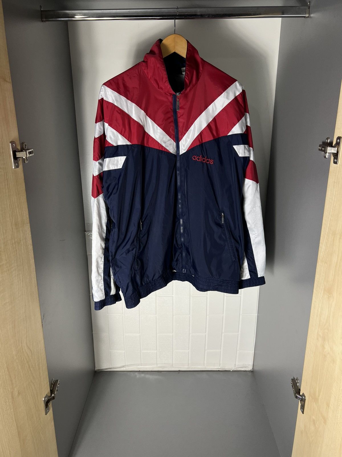 Vintage VERY RARE ADIDAS ORIGINAL EQUIPMENT RETRO SUIT CASUAL 90s Size US L / EU 52-54 / 3 - 7 Thumbnail