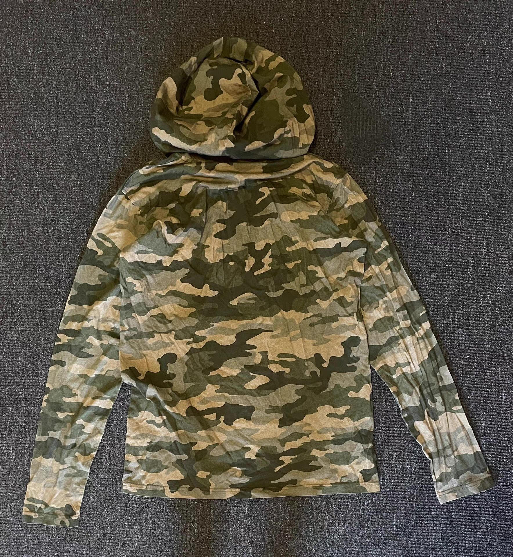 Balmain Balmain camouflage long-sleeve hooded T-shirt, Size US M / EU 48-50 / 2 - 4 Thumbnail