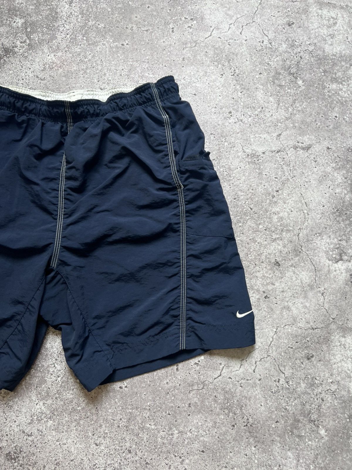 Nike × Vintage 2000s Vintage Nike Shorts Swoosh Blue Men's Size US 32 / EU 48 - 2 Thumbnail